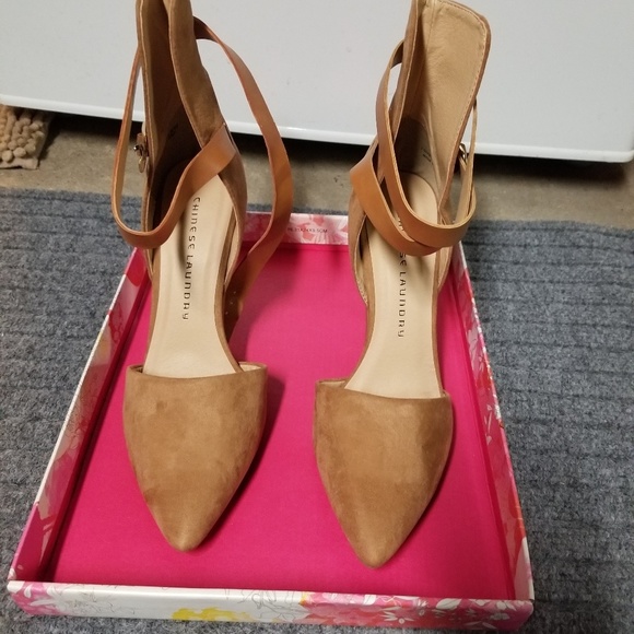 Chinese Laundry - Picture 2 of 4